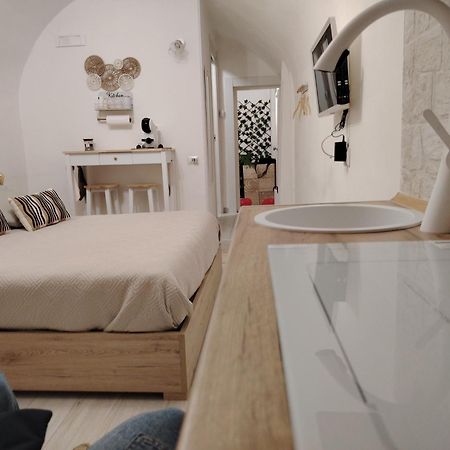 La Petite Maison Бари Екстериор снимка